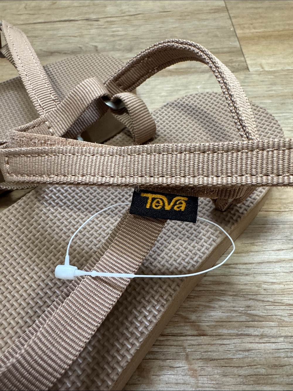 Teva Original Universal Slim Sandals NWOT - Picture 5 of 5
